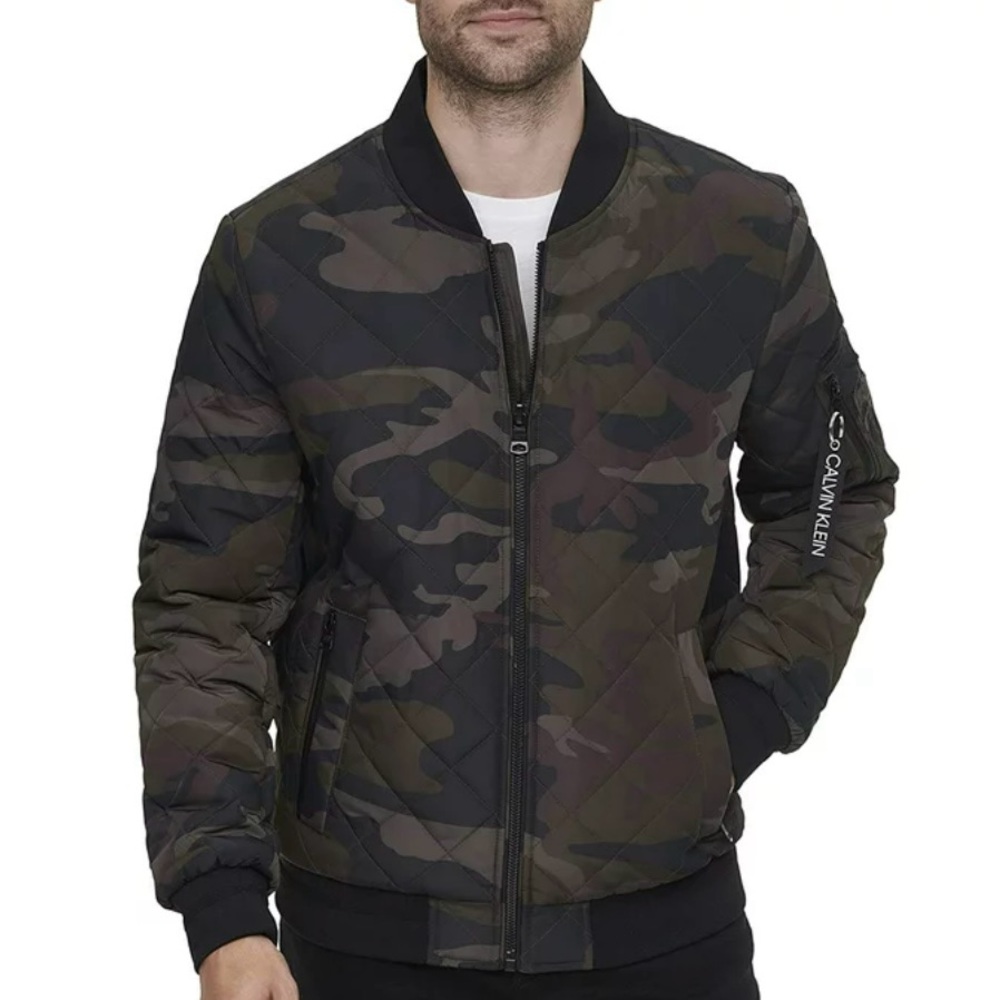 Calvin Klein Outerwear Men’s light jacket (Olive Camo, Large)